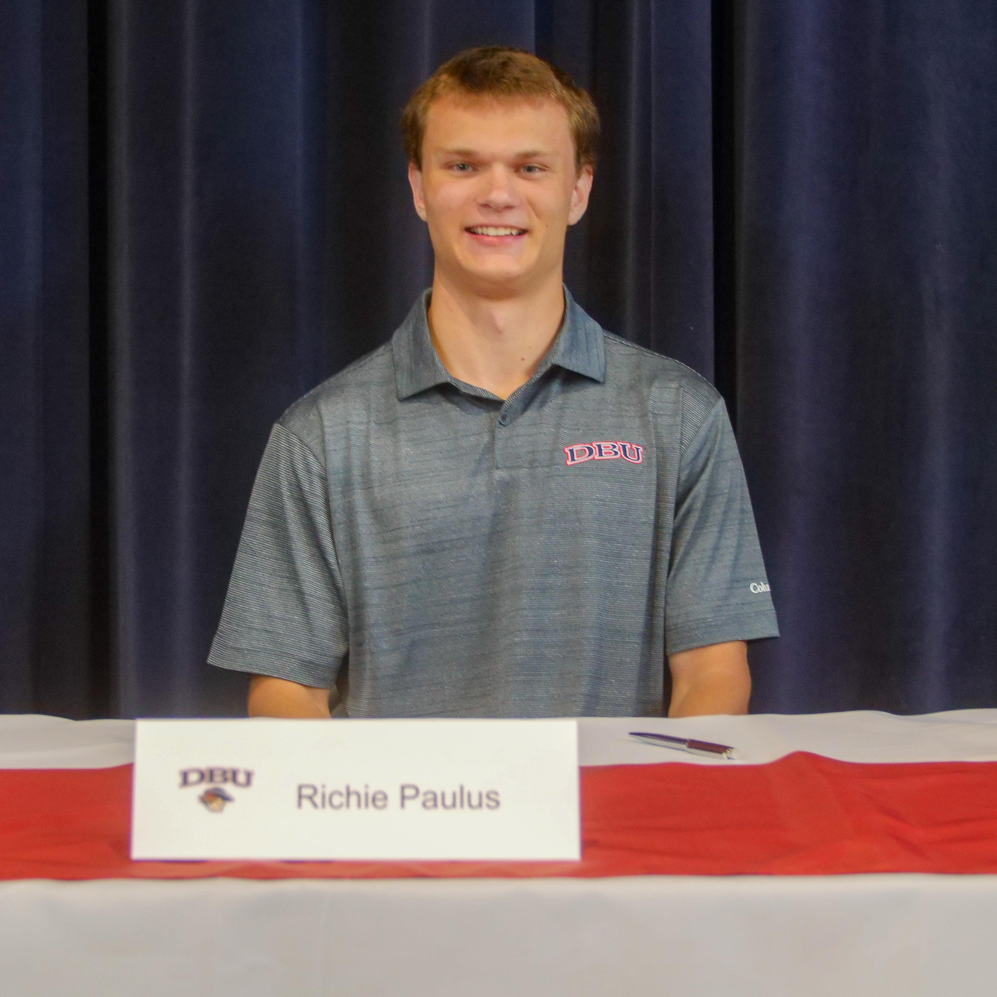 HPHS student-athletes sign letters of intent